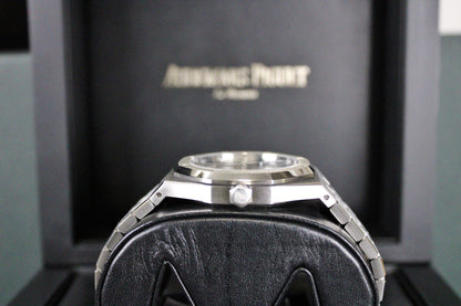 Audemars Piguet Royal Oak 15400ST · Blue Dial · Stainless Steel · 41mm · 2017 · Excellent Condition · Box + Booklet · No Papers