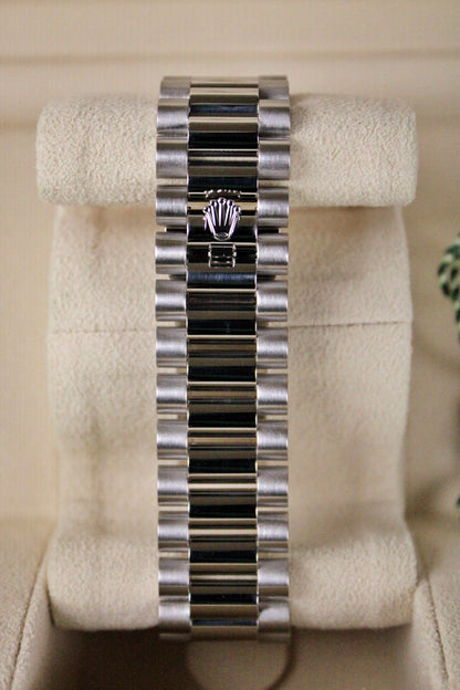 Rolex Day-Date 40 228396TBR · Full Platinum · Meteorite Dial · Baguette Diamond Bezel