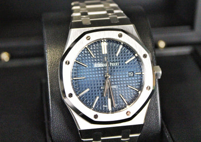 Audemars Piguet Royal Oak 15400ST · Blue Dial · Stainless Steel · 41mm · 2017 · Excellent Condition · Box + Booklet · No Papers