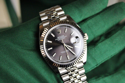 Rolex Datejust 41 126334 · Rhodium Dial · White Gold Fluted Bezel · Jubilee · 41mm