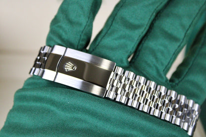 Rolex Datejust 41 126334 · Rhodium Dial · White Gold Fluted Bezel · Jubilee · 41mm