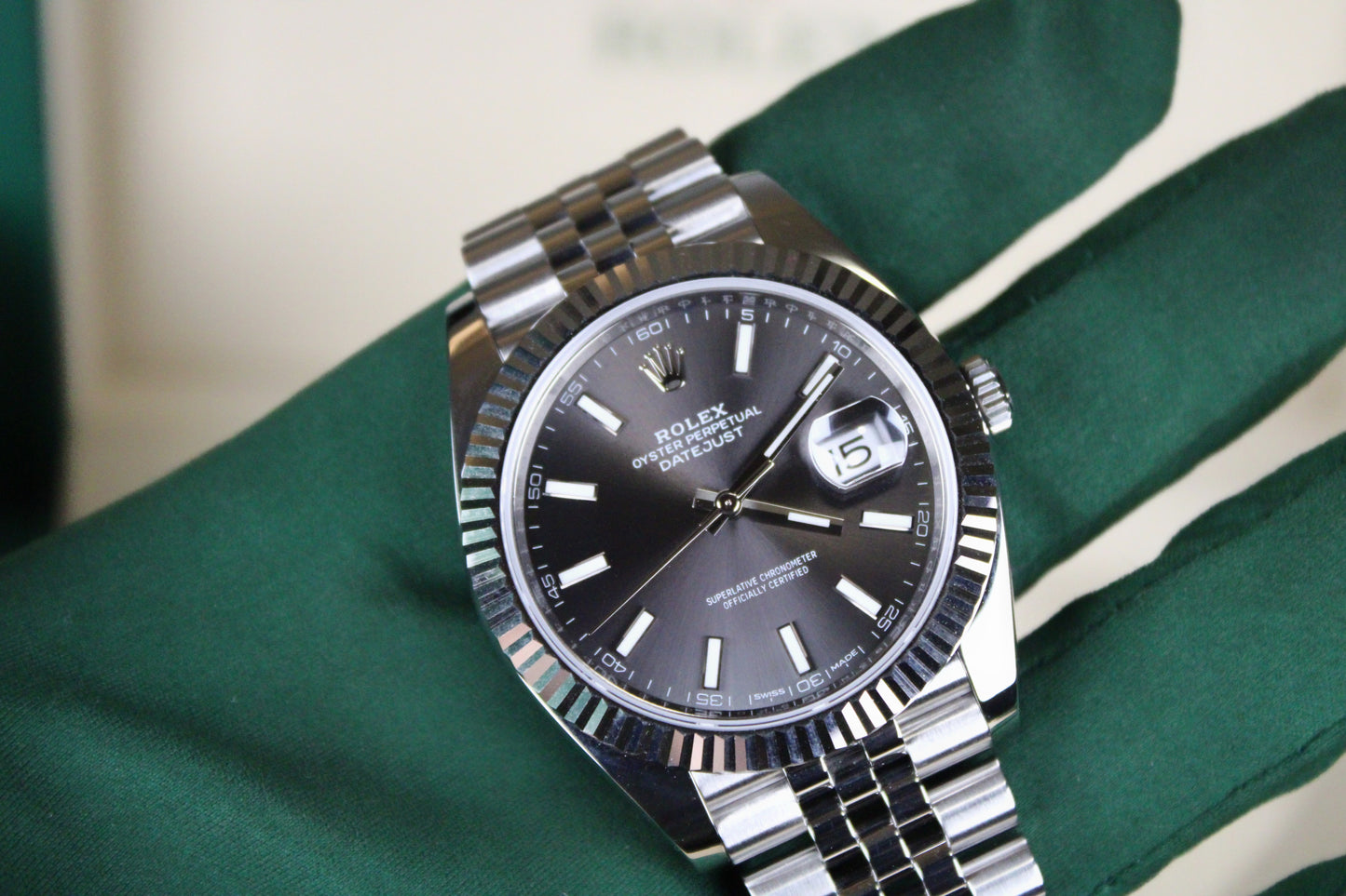 Rolex Datejust 41 126334 · Rhodium Dial · White Gold Fluted Bezel · Jubilee · 41mm