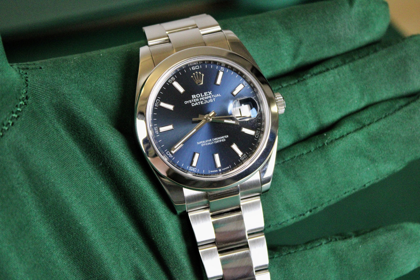 Rolex Datejust 41 126300 · Blue Dial · Smooth Bezel · Oyster · 41mm